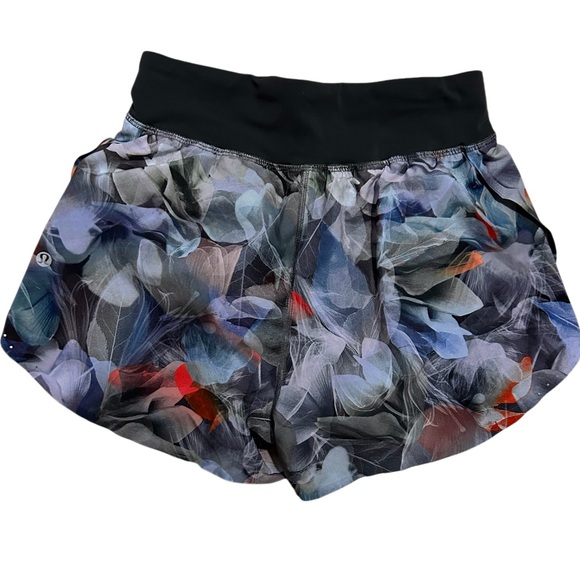 Lululemon Fast a and Free HR Classic Short size 4 - Picture 3 of 4